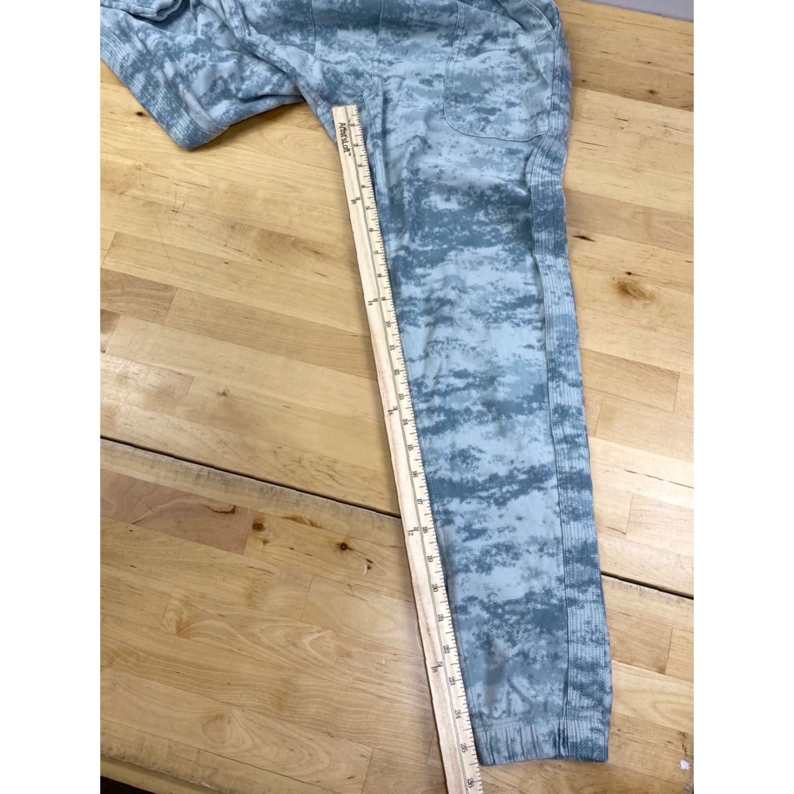 Athleta Athleta Joggers Womens XS Gray Abstract Casual Activewear Drawstring 10332 Size 26" / US 2 / IT 38 - 7 Thumbnail