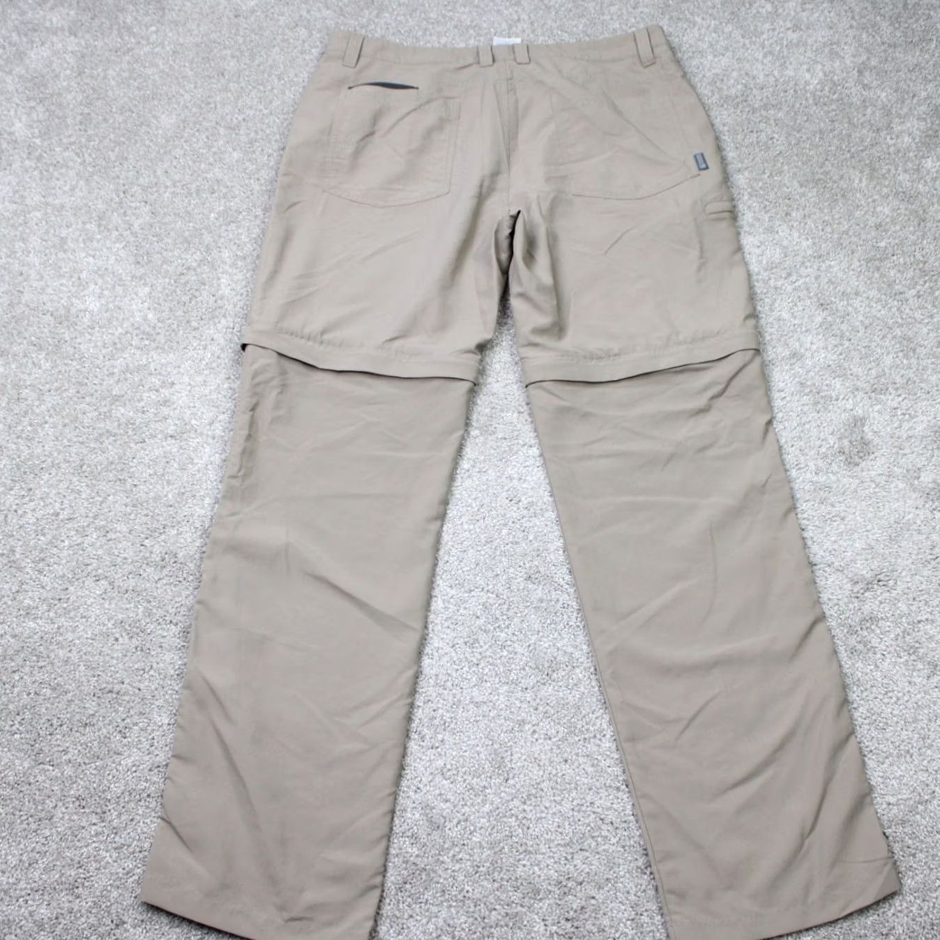 Mountain Hardwear Mountain Hardwear Jeans Mens 33x32 Beige Mountain Hardwear Jeans Mens 33x32 Beige Cargo Nylon Stretch 90s USA Mens Size US 33 - 5 Thumbnail