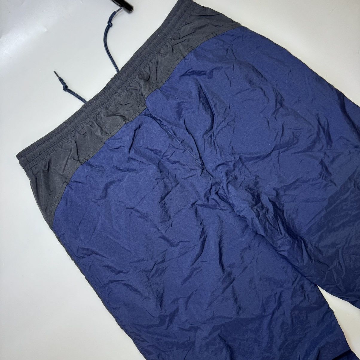 Nike Vintage Baggy Nylon Nike Pants Blue Y2K Size US 35 - 9 Thumbnail