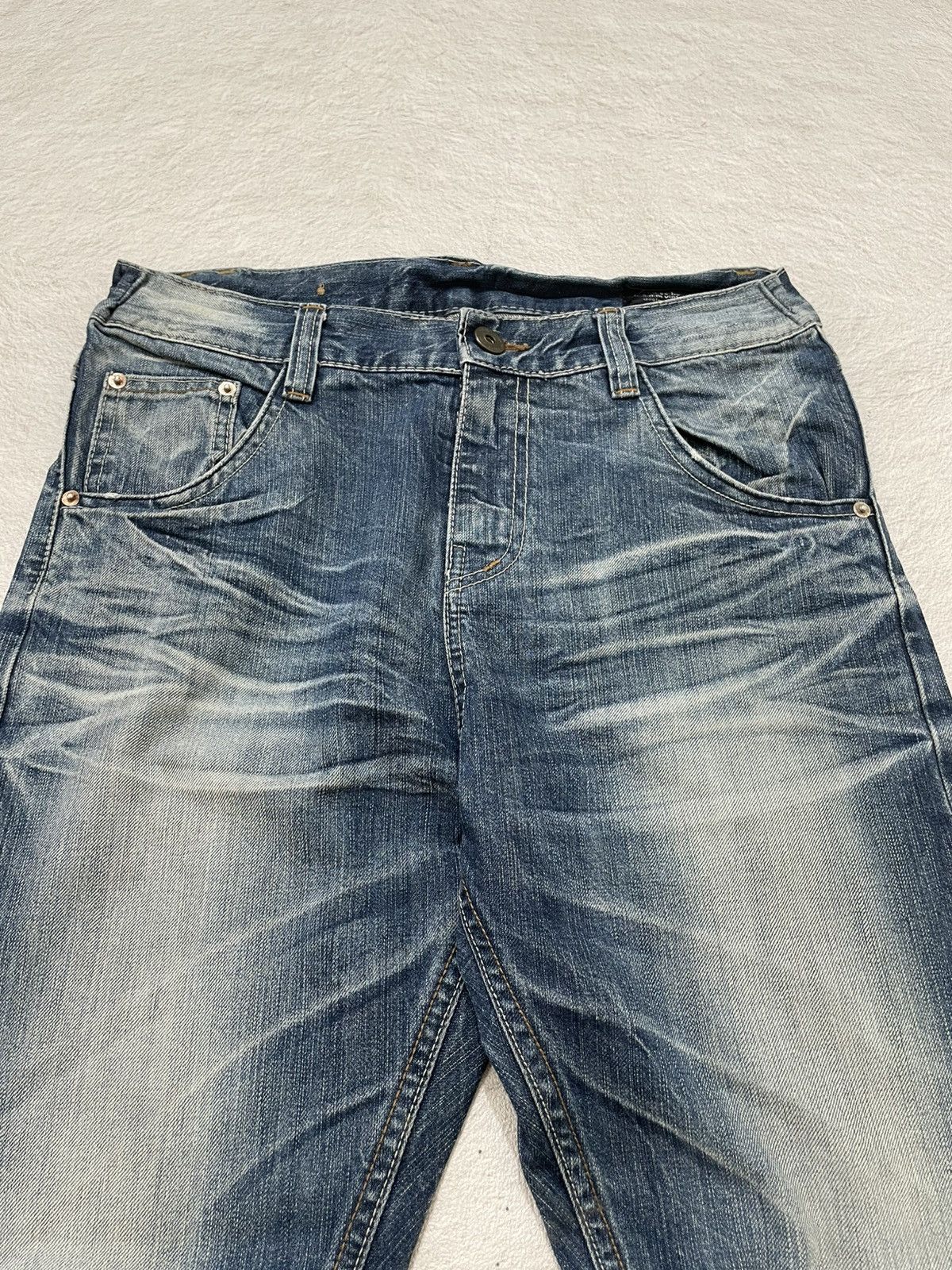 Japanese Brand 2000s Slack Rare Faded Denim Blue Jeans Stonewash Y2K Japan Size US 31 - 3 Thumbnail