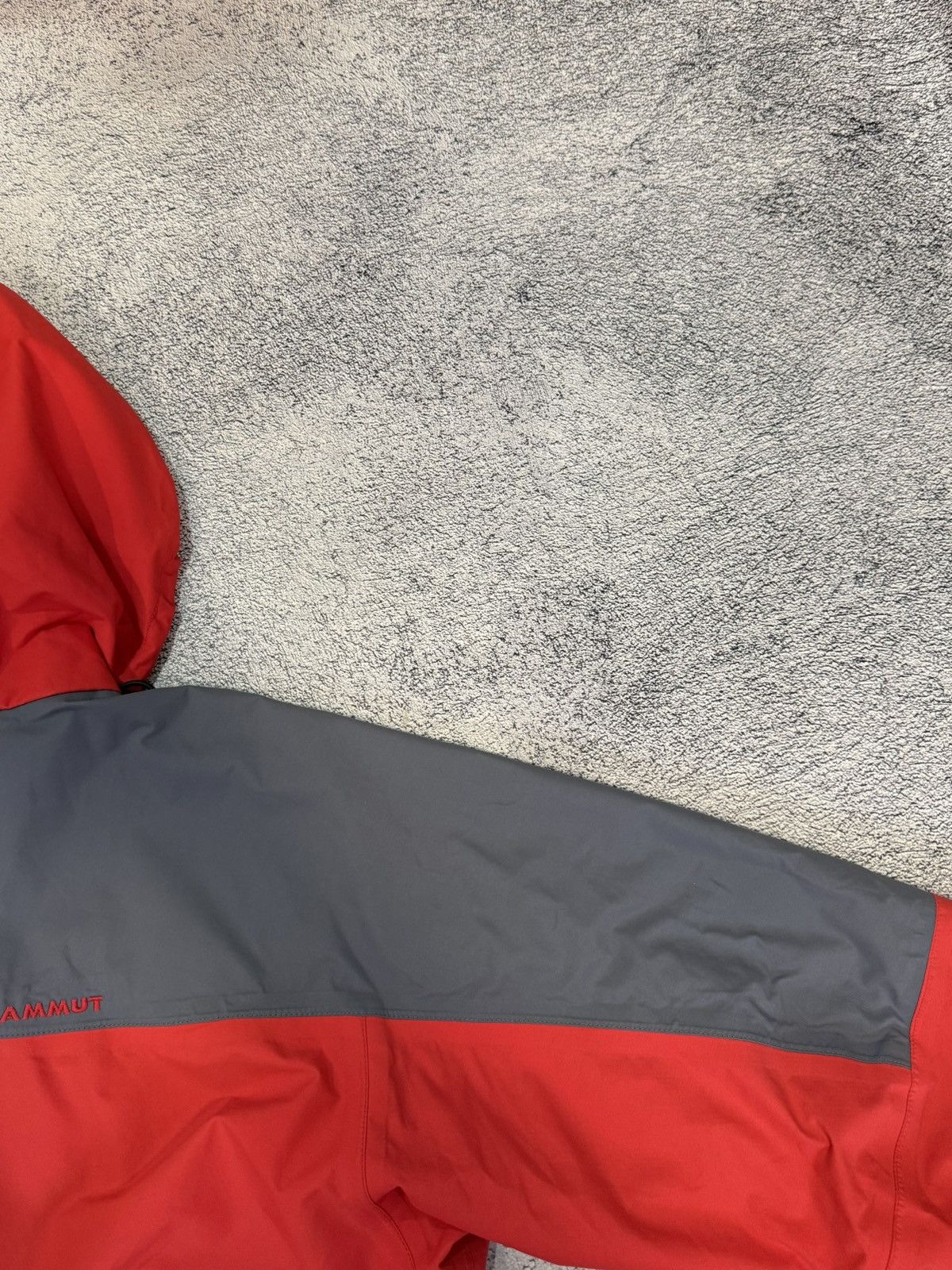 Mammut Mammut Gore-Tex Jacket Men M Vintage Shell Cortina JKT Plus Size US M / EU 48-50 / 2 - 19 Thumbnail