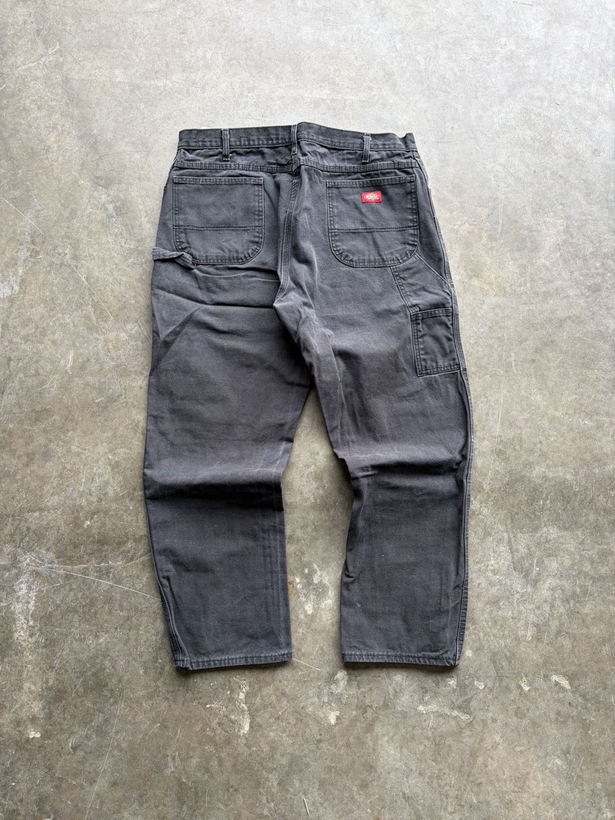Dickies Vintage Dickies Black Workwear Baggy Carpenter Pants 40x32 Size US 38 / EU 54 - 1 Thumbnail