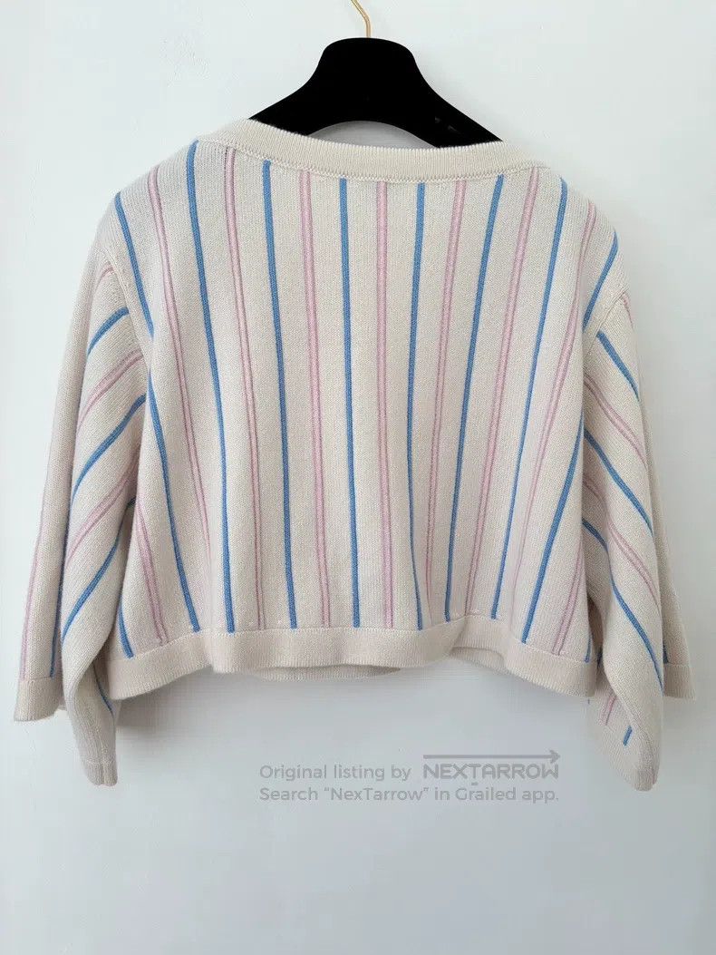 Chanel Chanel Vertical striped knitted shoulder sweater Size XXS / US 00 / IT 34 - 2 Thumbnail