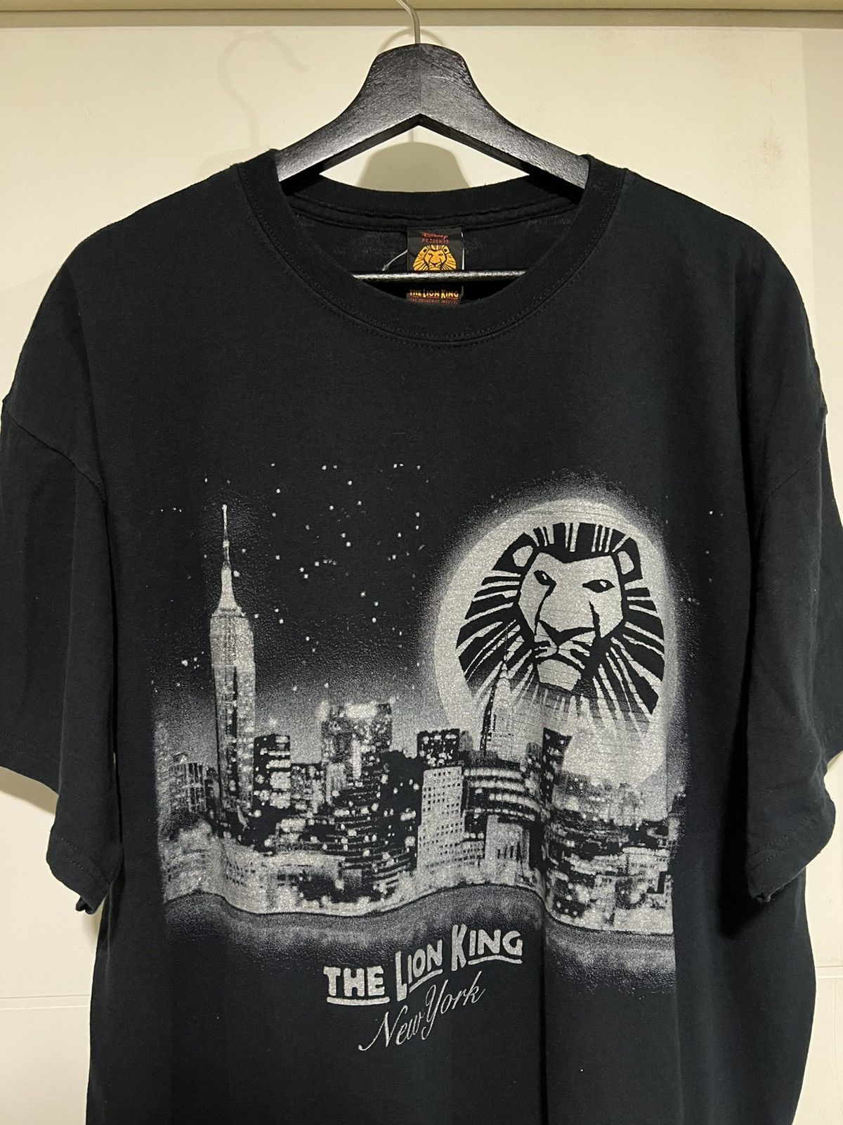 Disney Vintage Lion King New York Tee Size US XL / EU 56 / 4 - 2 Thumbnail