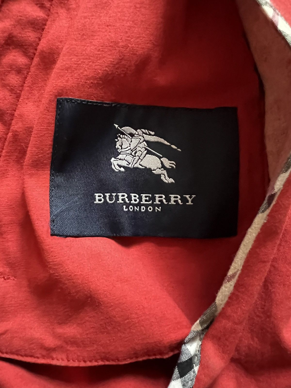 Burberry × Vintage Burberry London Check collared red jacket Size M / US 6-8 / IT 42-44 - 8 Thumbnail