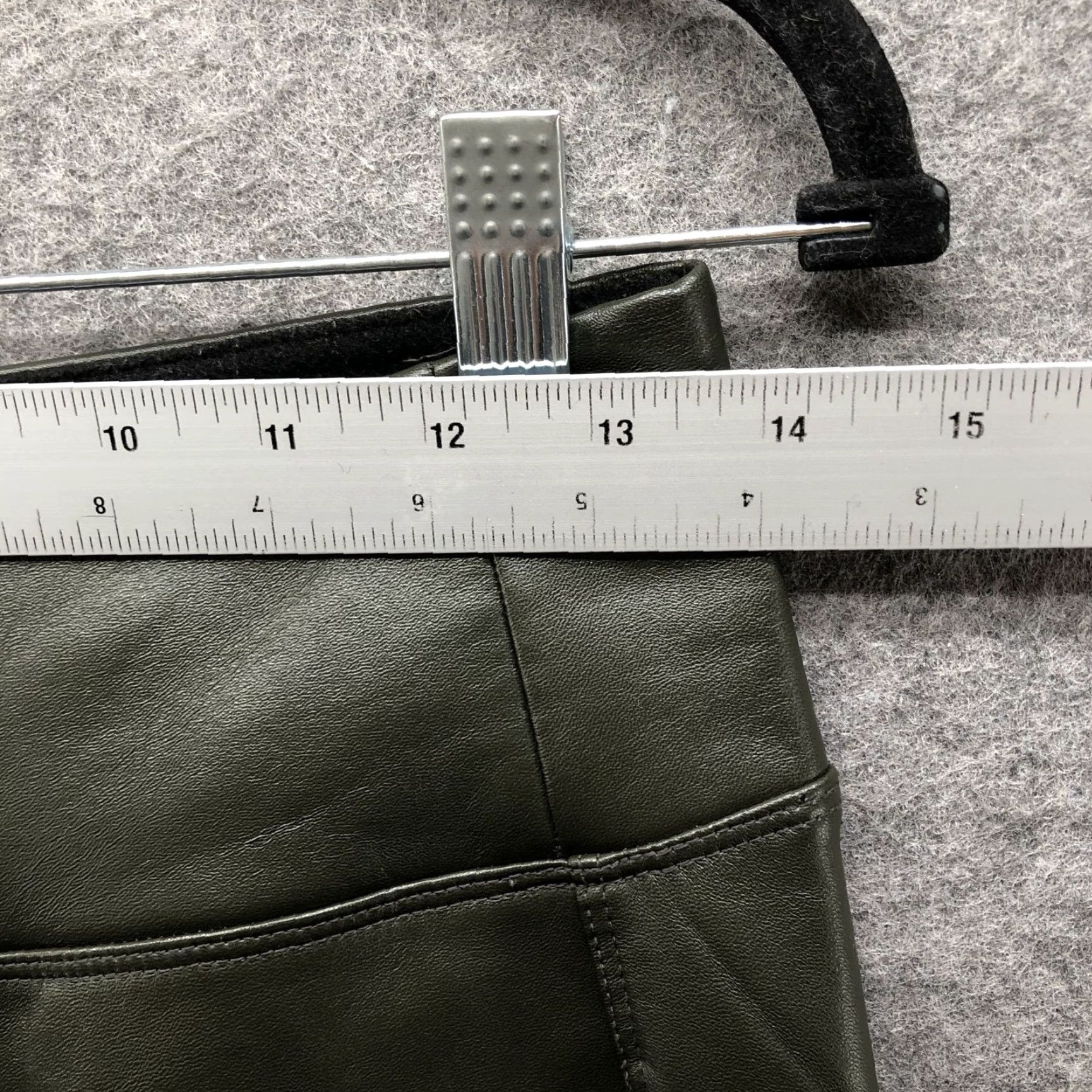 Gap VINTAGE Gap High Rise Faux Leather Leggings Womens S Olive Green Fleece Lined Pants Size 28" / US 6 / IT 42 - 5 Thumbnail