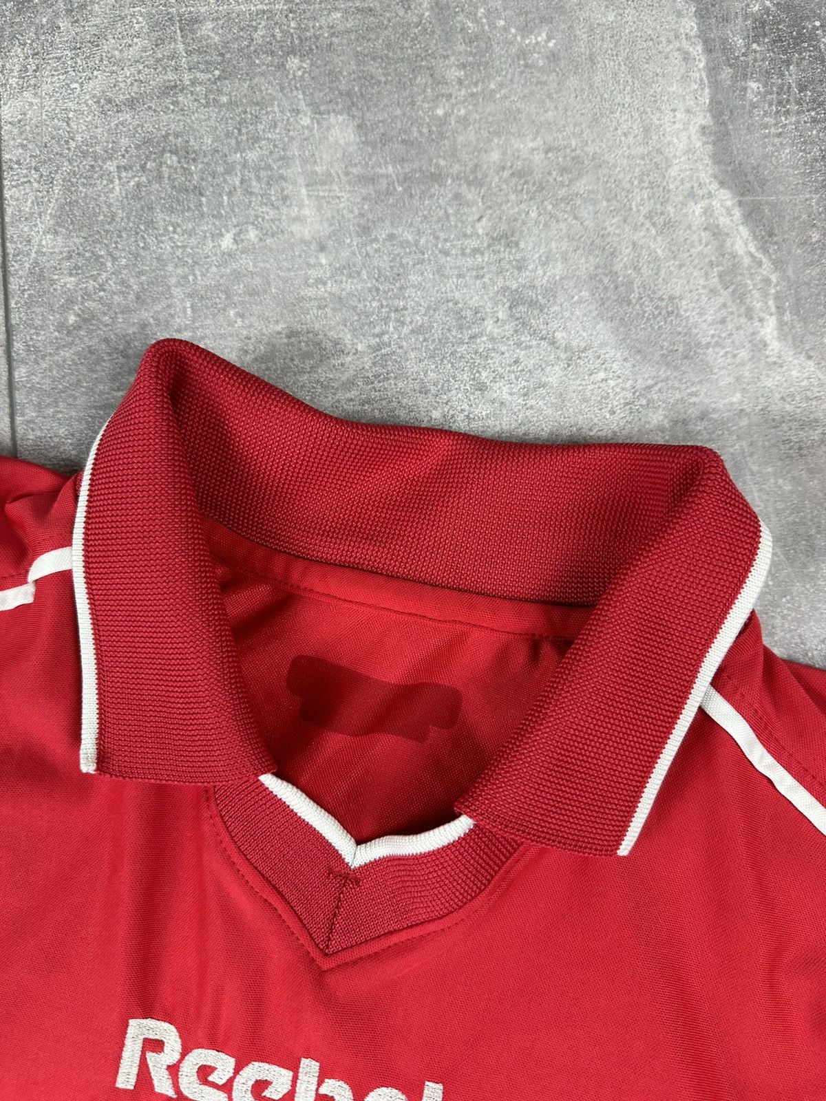 Reebok Reebok Liverpool Fc Home 2000/02 Home Soccer Football Jersey Size US L / EU 52-54 / 3 - 13 Thumbnail