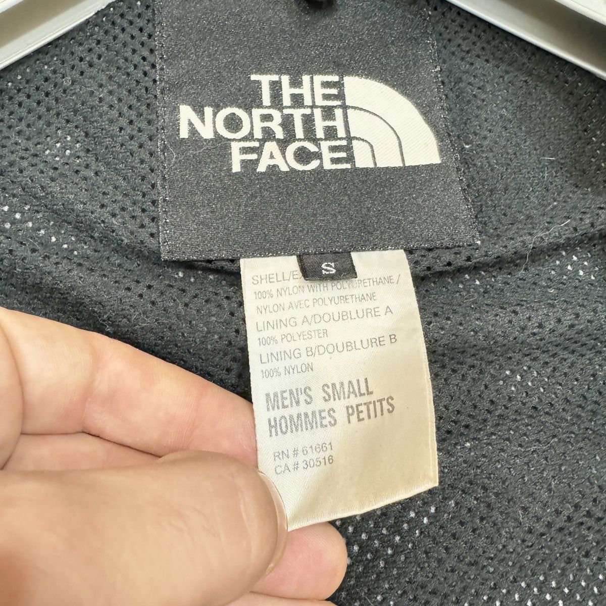 The North Face × Vintage The North Face Hydroseal Waterproof Jacket S size Size US S / EU 44-46 / 1 - 10 Thumbnail
