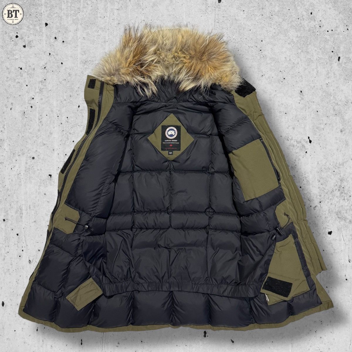 Canada Goose Women’s Expedition parka Size S / US 4 / IT 40 - 7 Thumbnail