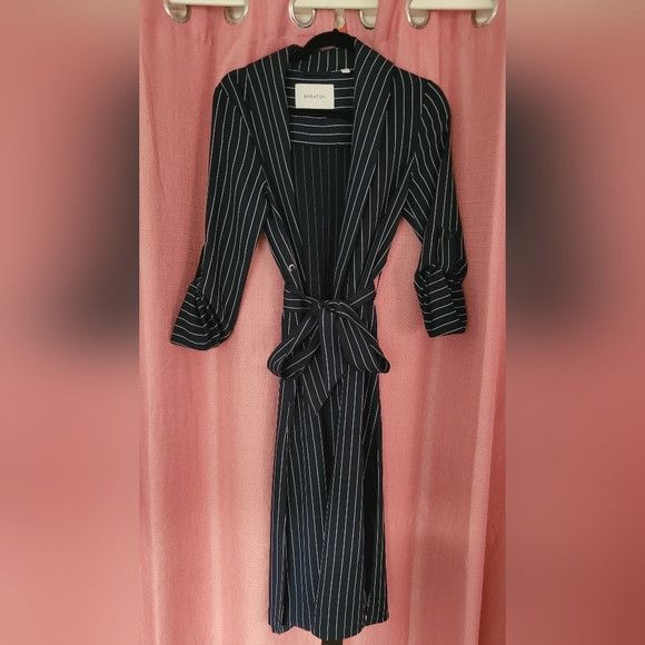 Aritzia NEW - Incredible Aritzia - Babaton Kahlo Robe Wrap Jacket Size XXS / US 00 / IT 34 - 4 Thumbnail