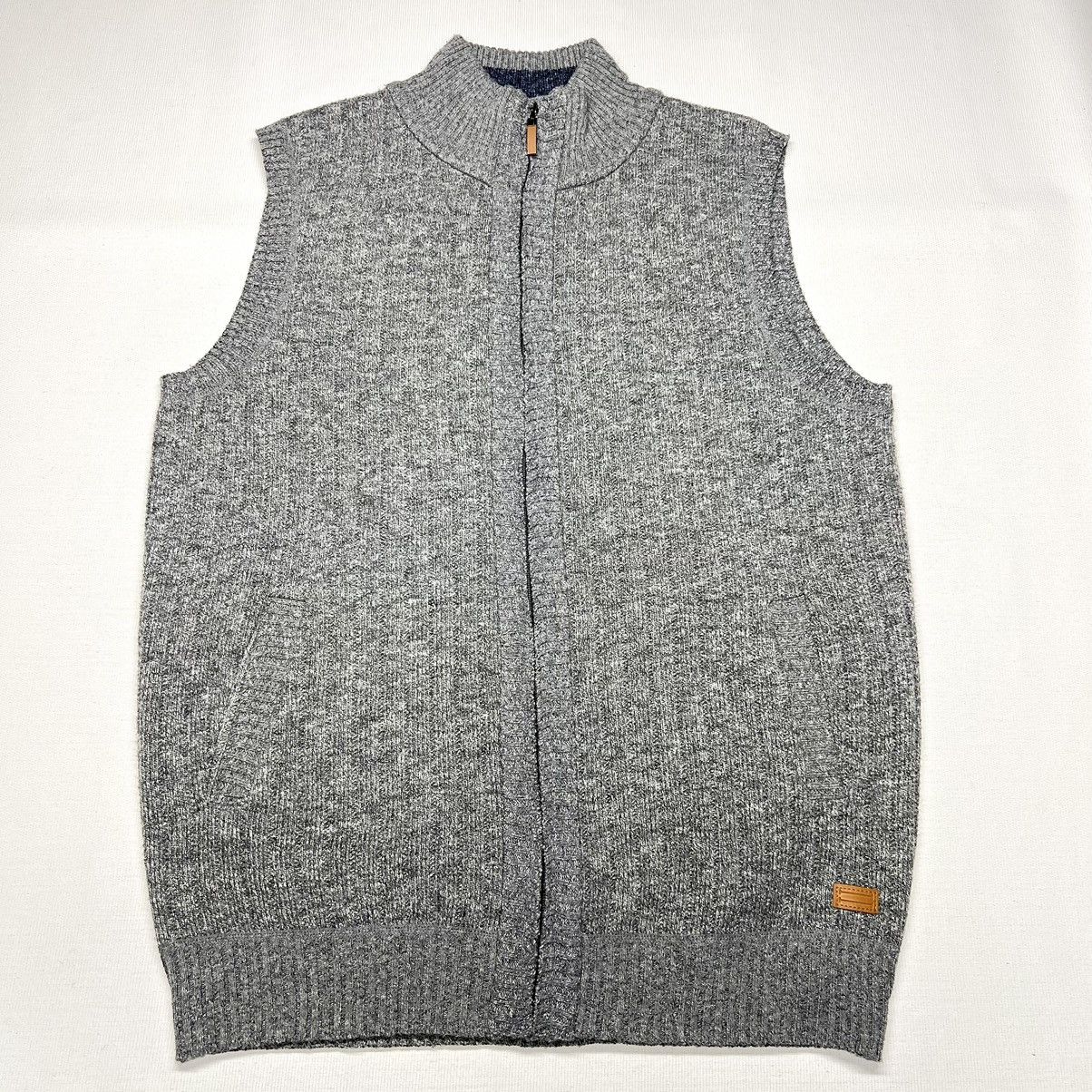 Other VTG US Icon Sweater Vest Grey Cable Knit Full Zip Patch Y2K Size US L / EU 52-54 / 3 - 1 Thumbnail