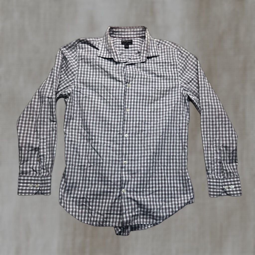 Banana Republic VINTAGE Banana Republic Gray Checkered Slim Fit Long Sleeve Button-Down Shirt Men Large Size US L / EU 52-54 / 3 - 1 Thumbnail