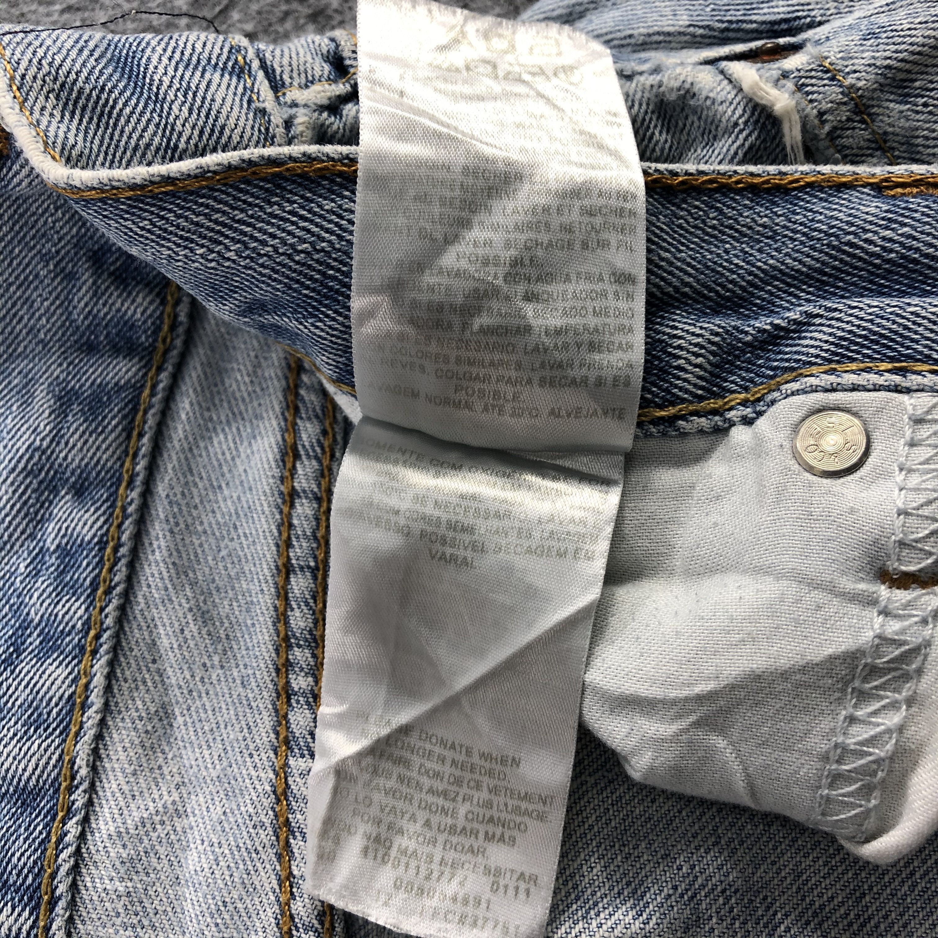 Levi's Light Washed Vintage Levis 505 Jeans Distress Denim-J1096 Size US 36 / EU 52 - 11 Thumbnail
