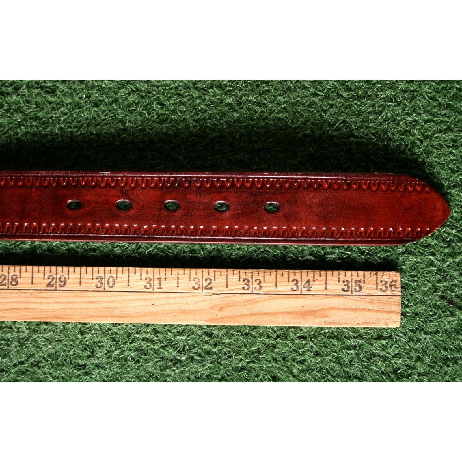 Vintage VINTAGE B-LOW THE BELT Belt Men 32 Reddish Brown Leather Tooled & Braided No Buckle Size 32 - 5 Thumbnail