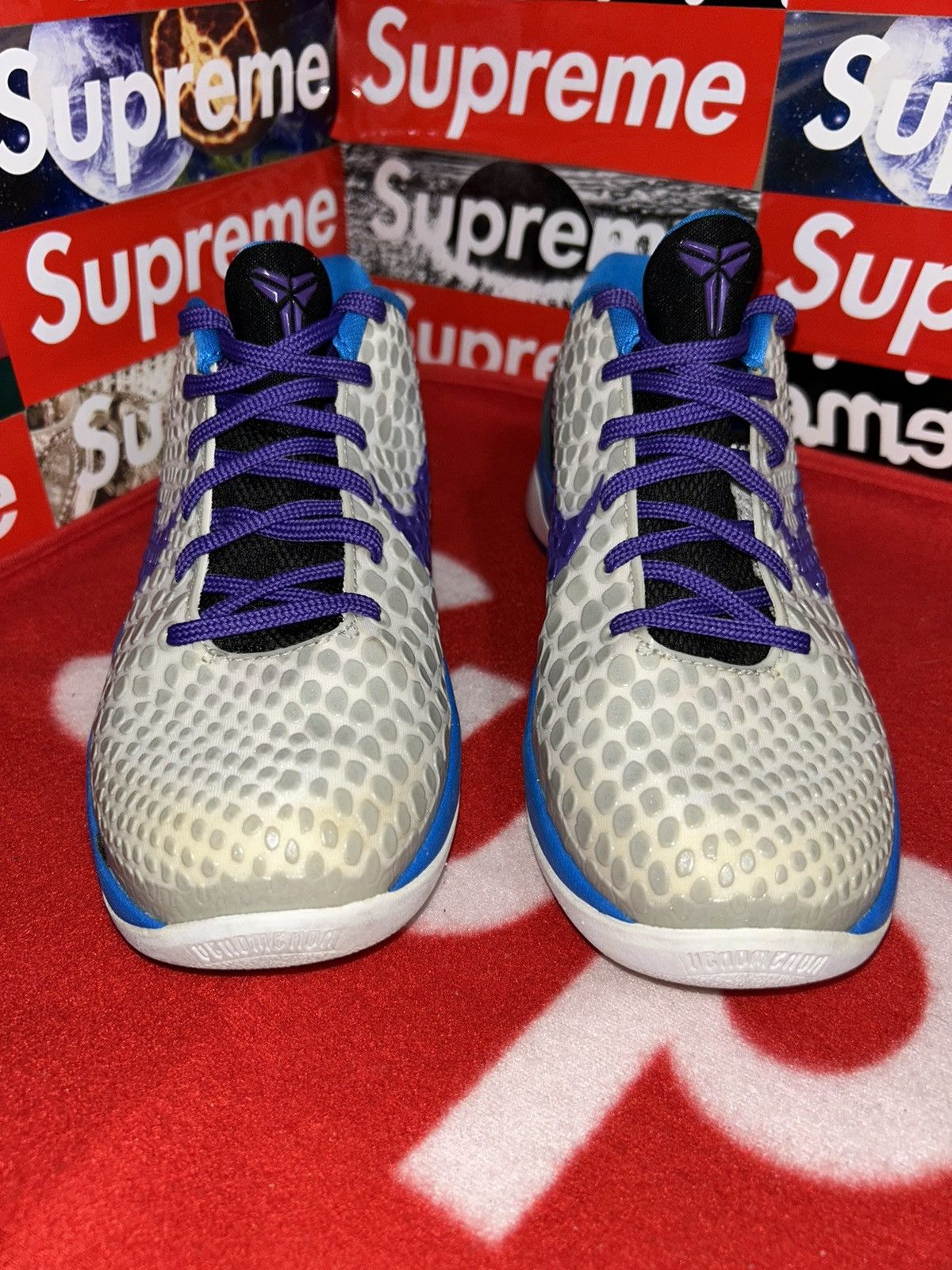 Nike Nike Kobe 6 GS ‘Draft Day’ 429913-102 size 5y Kobe VI Size US 5 / EU 37 - 2 Thumbnail