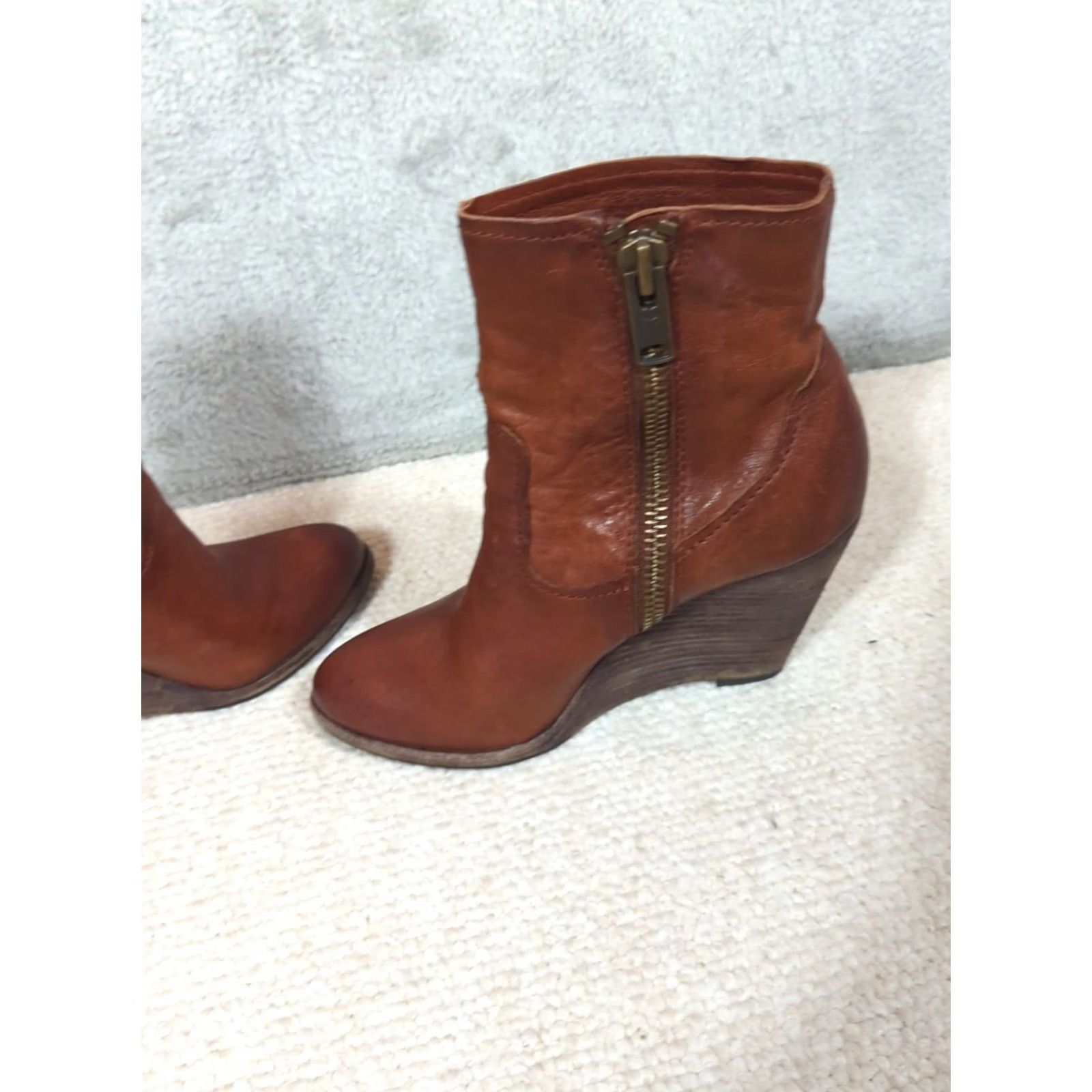 Frye Frye CeCe Boot Brown Leather Ankle Boots 6.5 Women Zip Pointed Toe Boho Chic Size US 7 / IT 37 - 6 Thumbnail