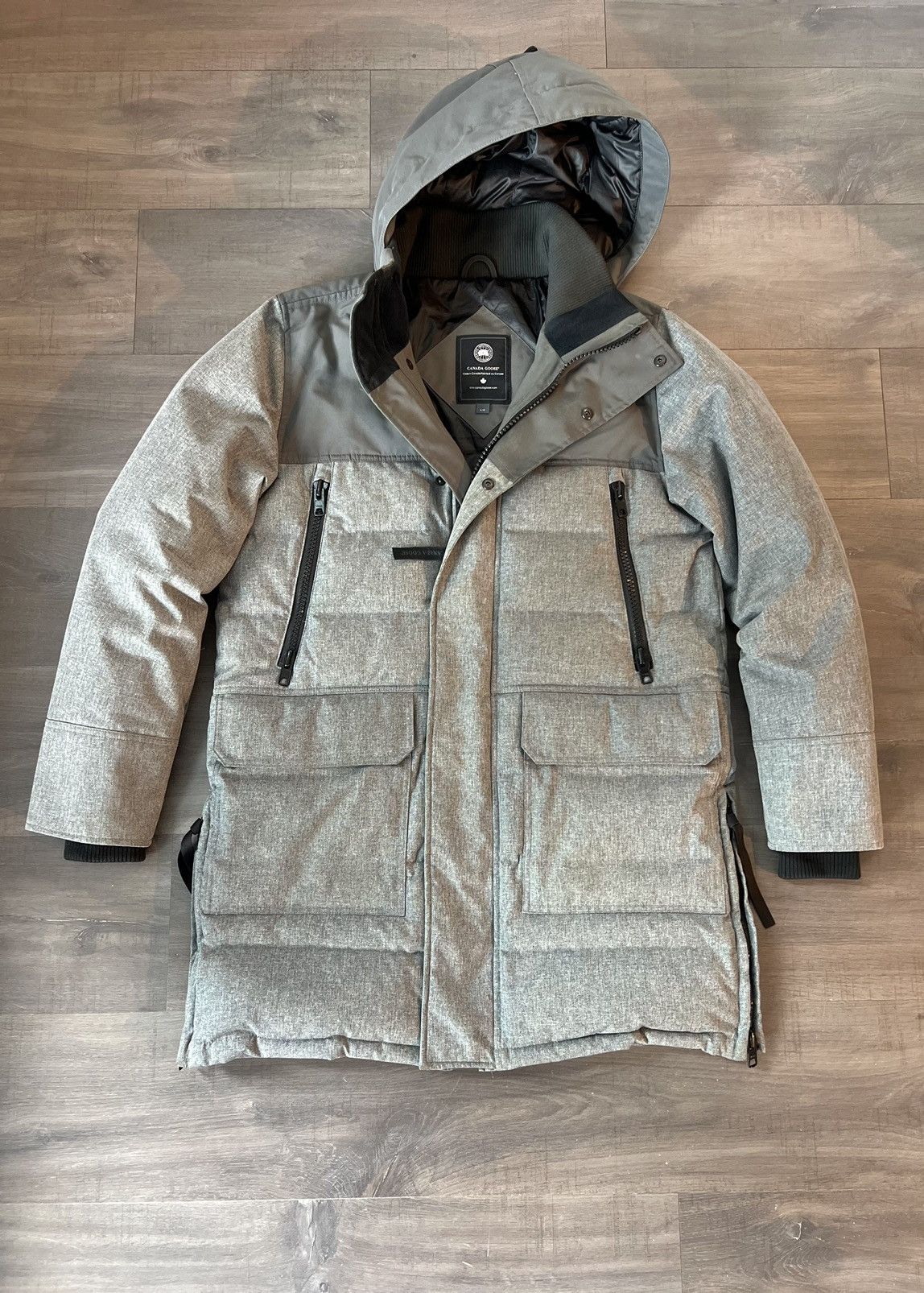 Canada goose balmoral sales parka mens