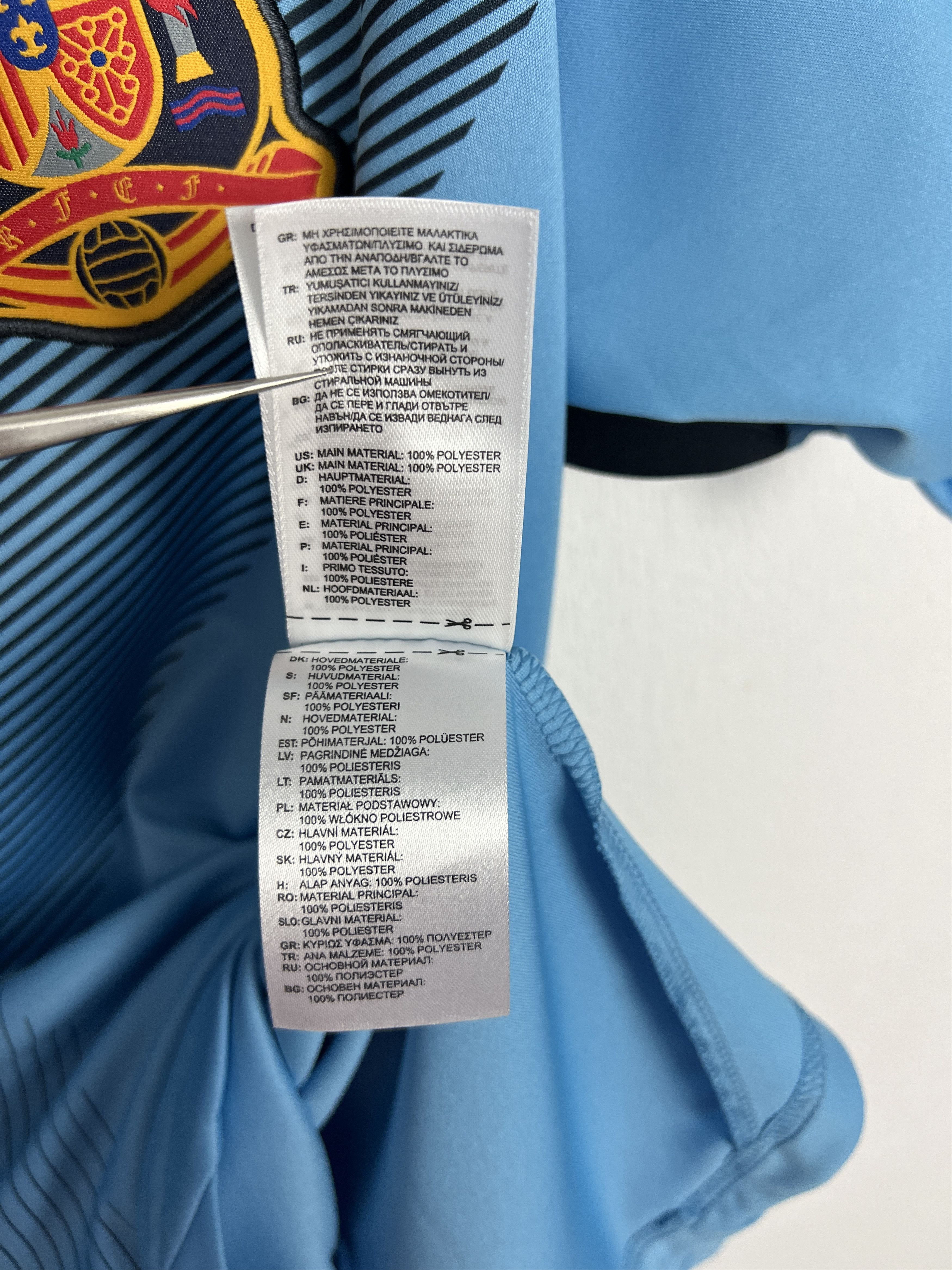 Adidas Spain football shirt 2012 Soccer Mata Jersey Mens Tee Hype Size US L / EU 52-54 / 3 - 15 Thumbnail