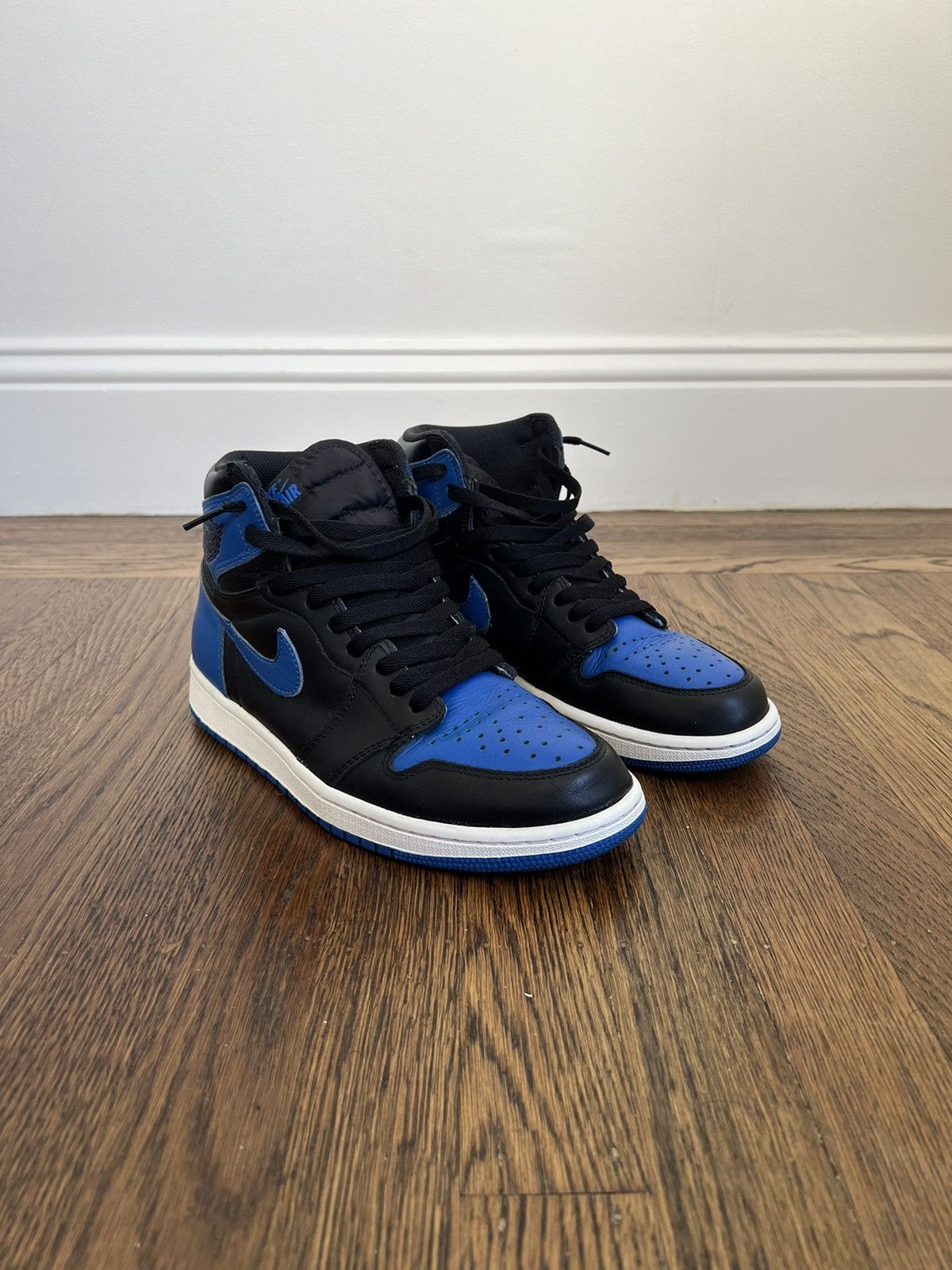 image of Jordan Nike Air Jordan 1 Retro High OG Royal (2017) Shoes in Black, Men's (Size 9)