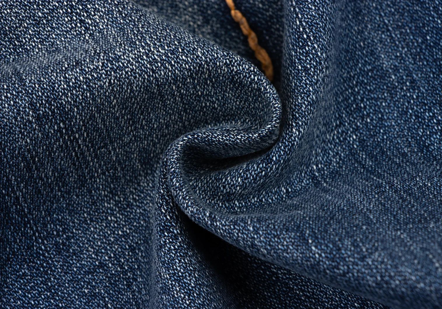 Dolce & Gabbana Stitch Design Crushed Denim Pants in Blue Size 46 Size US 30 / EU 46 - 19 Thumbnail