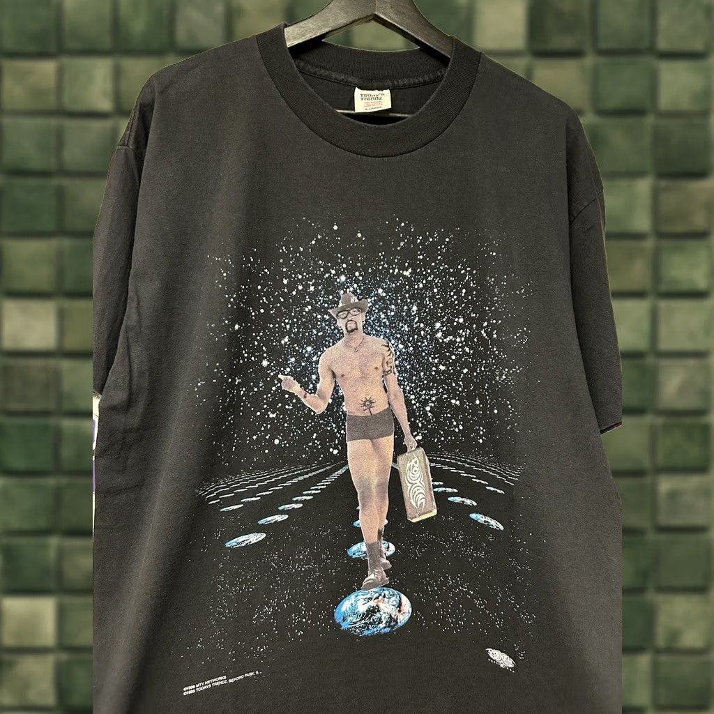 Vintage VINTAGE Dennis Rodman MTV World Tour Walking Rare Graphic Promo Tee 1996 XL Men Size US XL / EU 56 / 4 - 1 Thumbnail