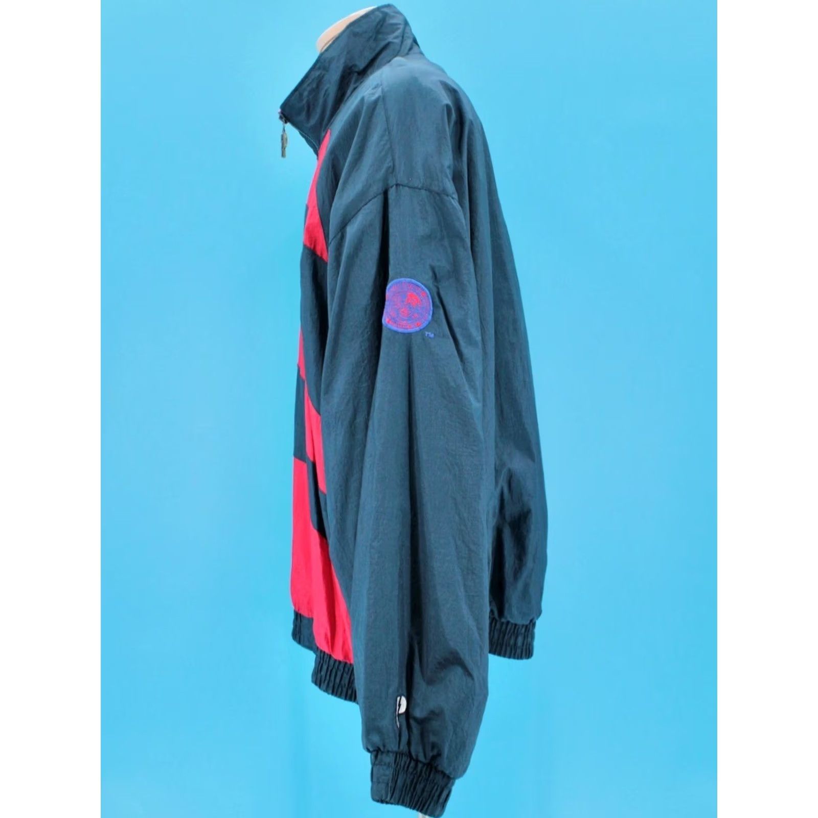 Pro Player Pro-player KU Jacket Shirt XL 1990s Nylon Blue Red Men’s VTG 90s Decade 1990s Sleeve 23.5" Measurements Extra Large Mens Size US XL / EU 56 / 4 - 3 Thumbnail