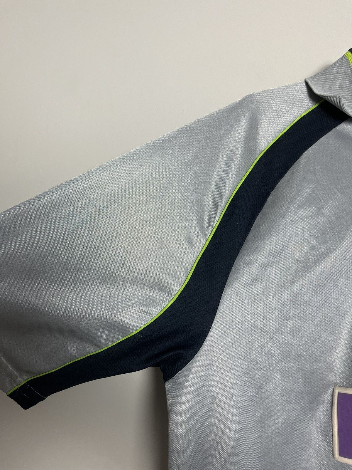 Diadora Vintage diadora Aston Villa soccer jersey tshirt tee Size US L / EU 52-54 / 3 - 3 Thumbnail
