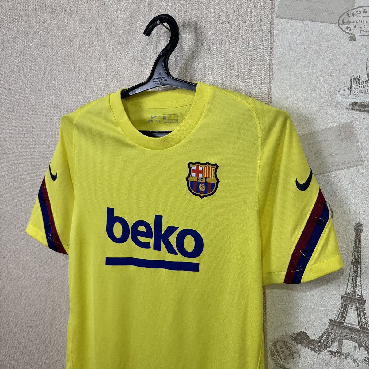 Nike Nike Barcelona 2020/21 Training Soccer Jersey Shirt S Size US S / EU 44-46 / 1 - 15 Thumbnail