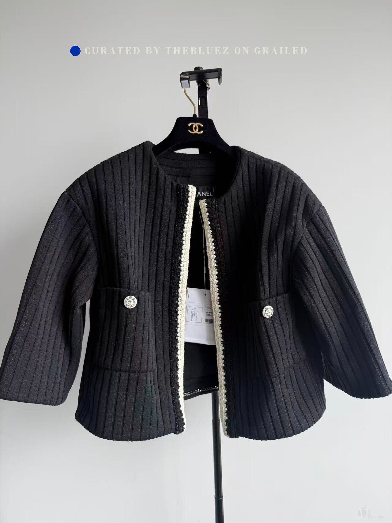 Chanel Chanel 22C Black Vertical Stripe Jacket Size S / US 4 / IT 40 - 1 Thumbnail