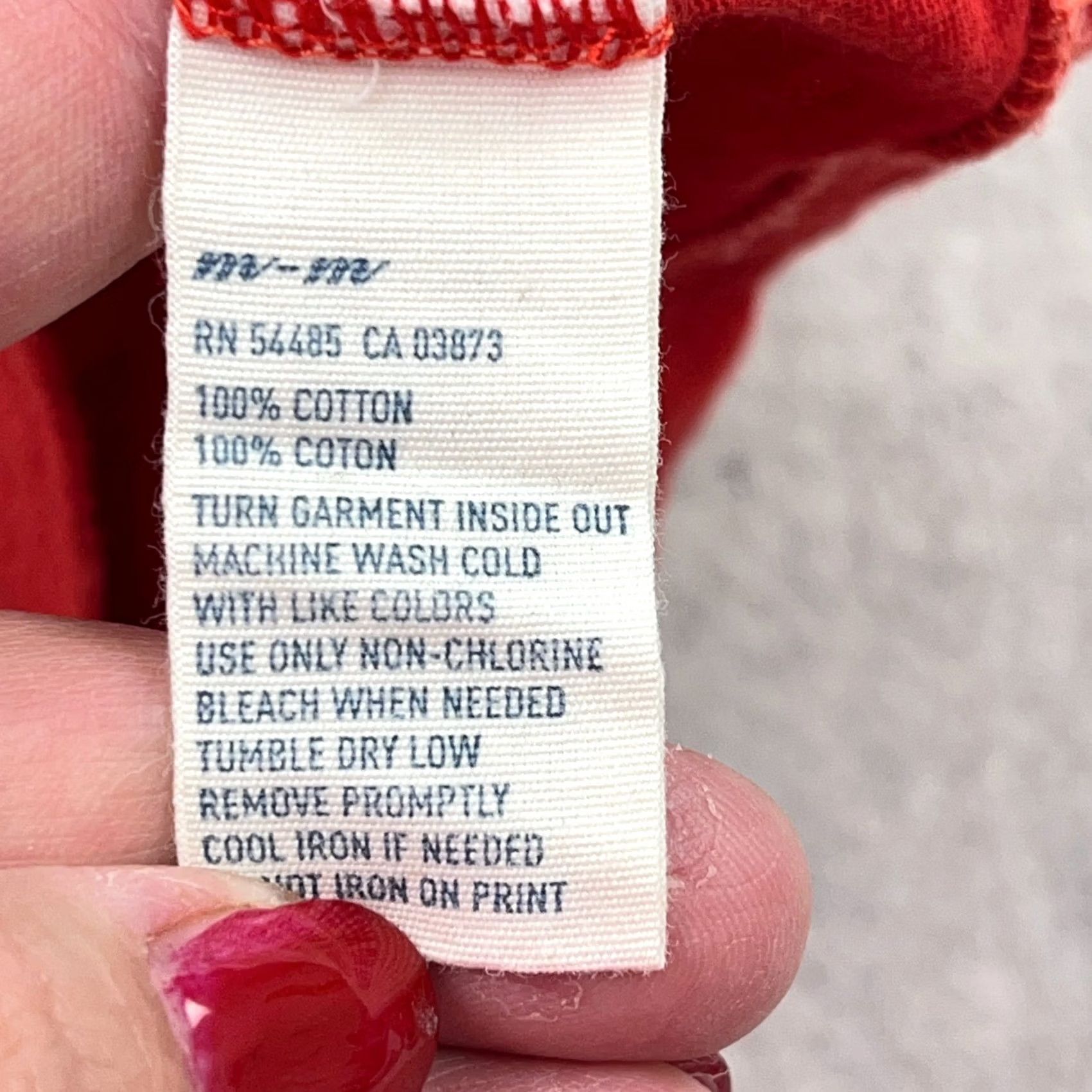 American Eagle Outfitters VINTAGE American Eagle Outfitters Shirt Women M Red I Love Tokyo 2000s Size M / US 6-8 / IT 42-44 - 4 Thumbnail