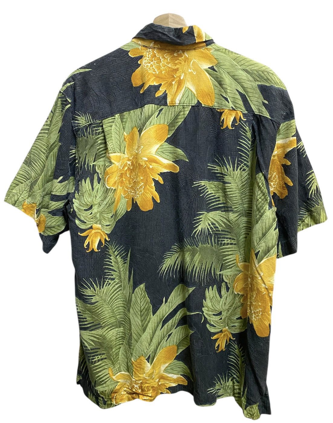 SikSilk Vintage Tommy Bahama Floral Shirt Wooden Button Size US L / EU 52-54 / 3 - 2 Thumbnail