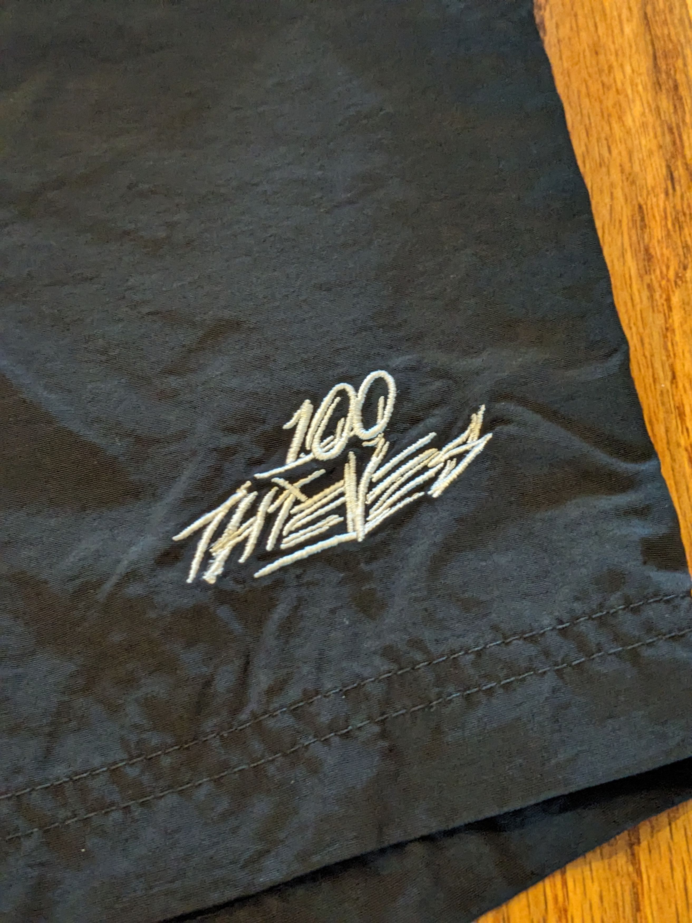 Gildan 100 Thieves Black XX-Large Nylon Shorts Size US 40 / EU 56 - 2 Thumbnail
