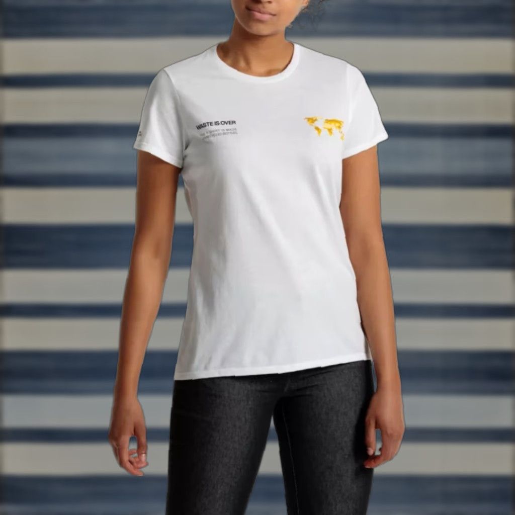 The North Face WOMENS Short Sleeve Find Source Tee The North Face Shirt Womens White 90s National Geographic Bottle Source Size 28" / US 6 / IT 42 - 1 Thumbnail