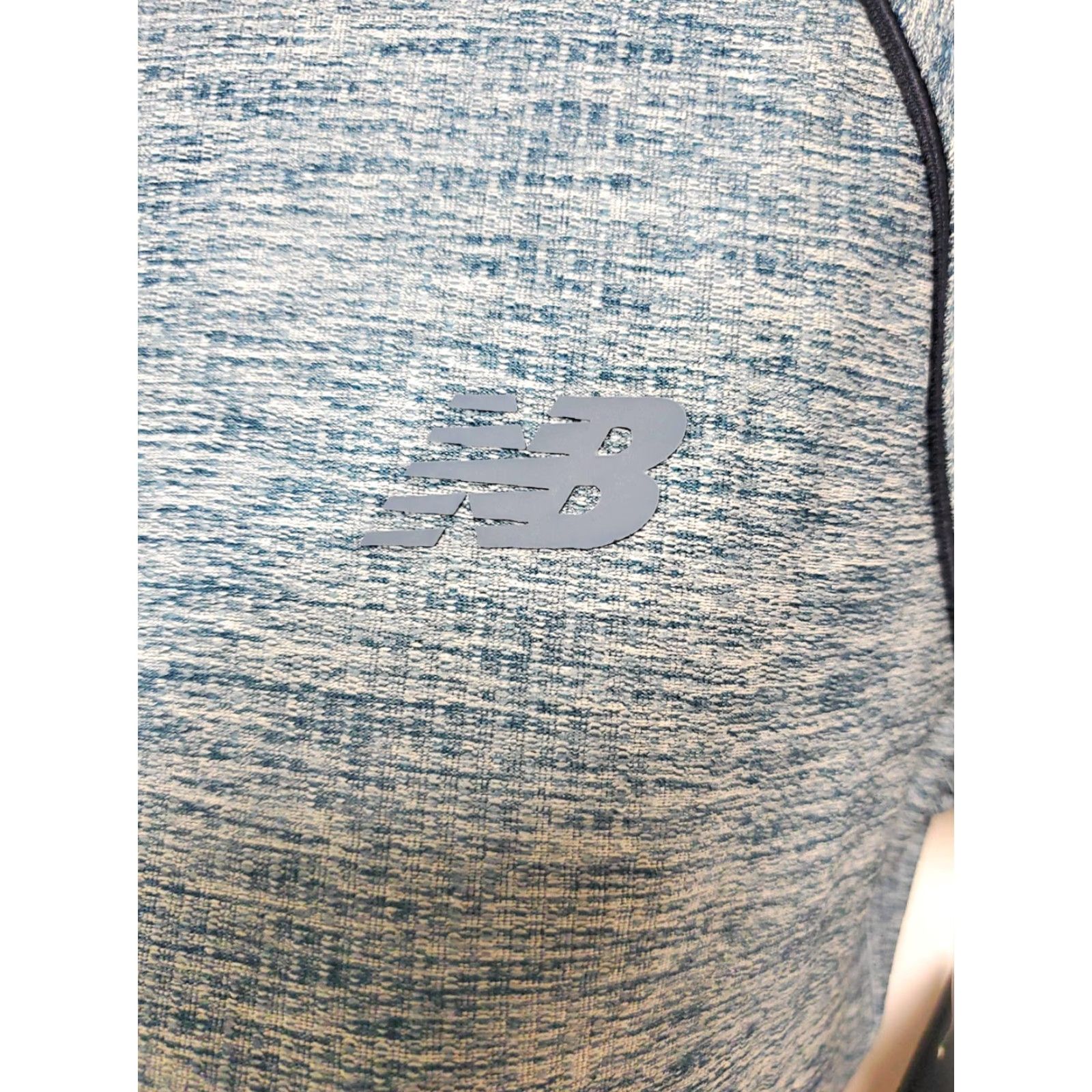 New Balance Womens New Balance Shirt Grey/Blue 1/2 Zip Transform WT01137 Fitted Activewear XS/S Womens Size S / US 4 / IT 40 - 2 Thumbnail