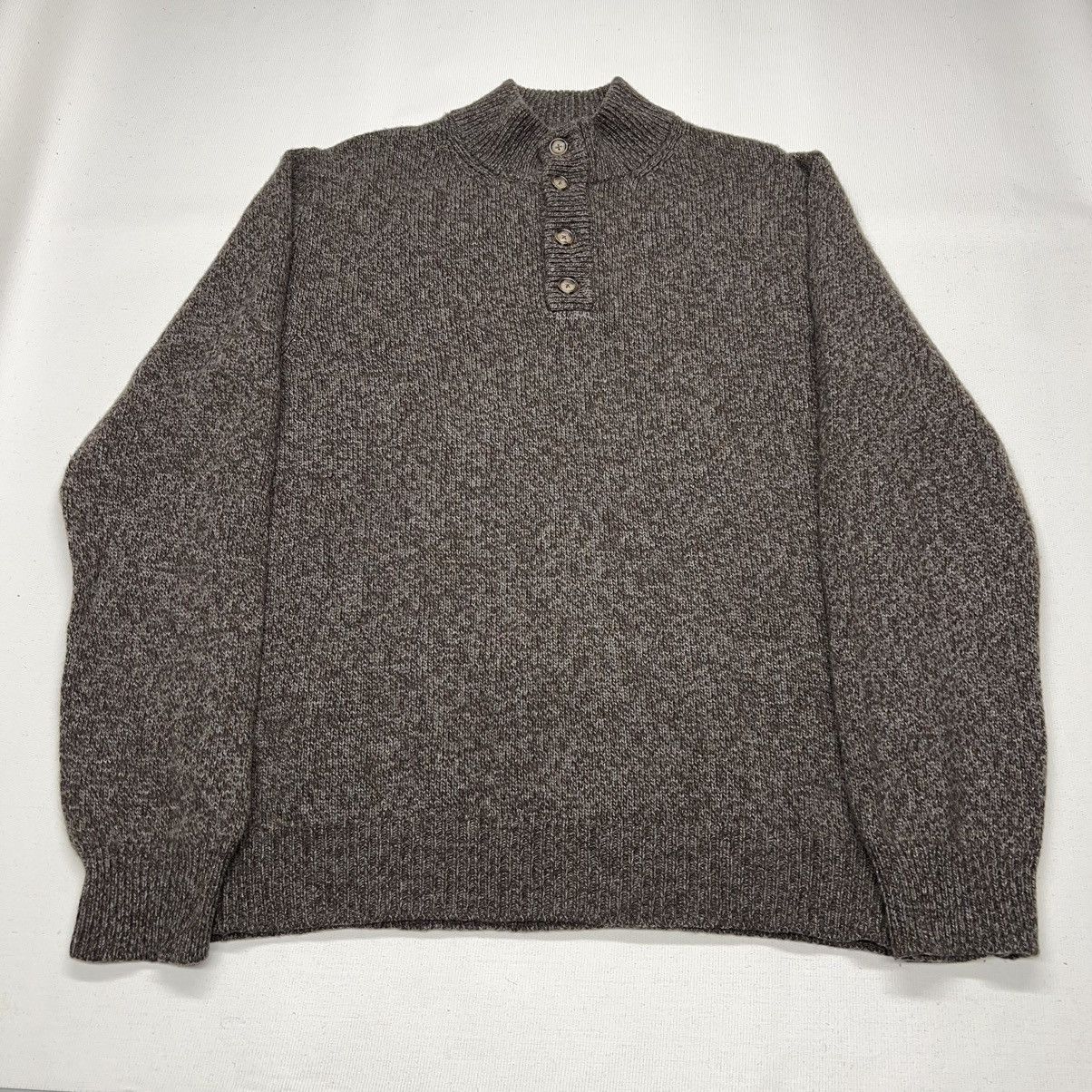 Saks Fifth Avenue Saks Fifth Avenue Sweater Brown Cashmere 1/4 Button Italy Size US XL / EU 56 / 4 - 1 Thumbnail