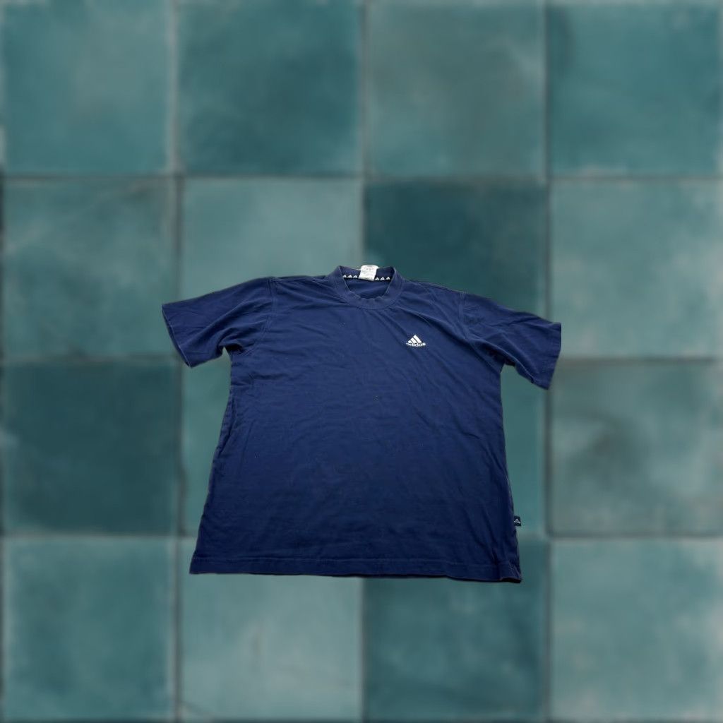 Adidas VINTAGE Adidas T-Shirt Men Large Athletic Logo Tee Navy Blue 90s Sports Casual Size US L / EU 52-54 / 3 - 1 Thumbnail