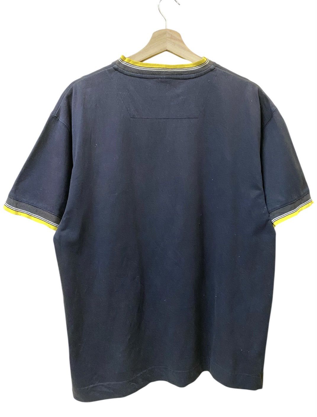 Nike Nike V Neck Small Logo Tee Size US M / EU 48-50 / 2 - 2 Thumbnail