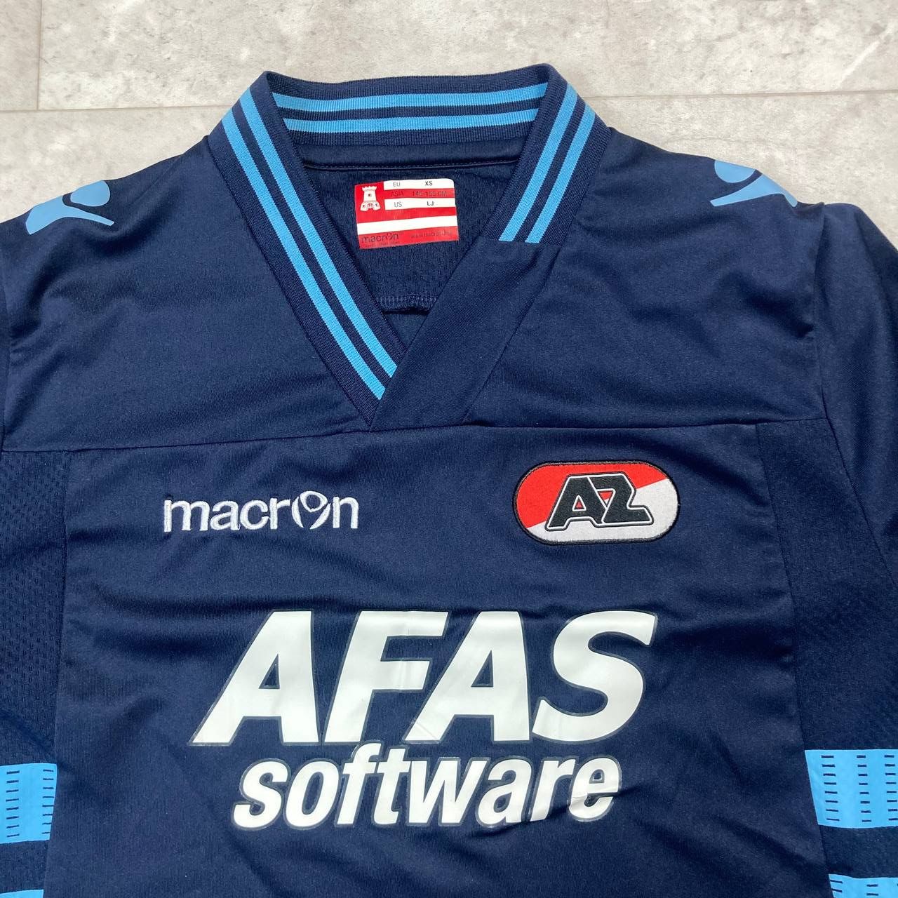 Macron AZ Alkmaar Netherlands 2013 Away Kit Soccer Football Size US XS / EU 42 / 0 - 2 Thumbnail