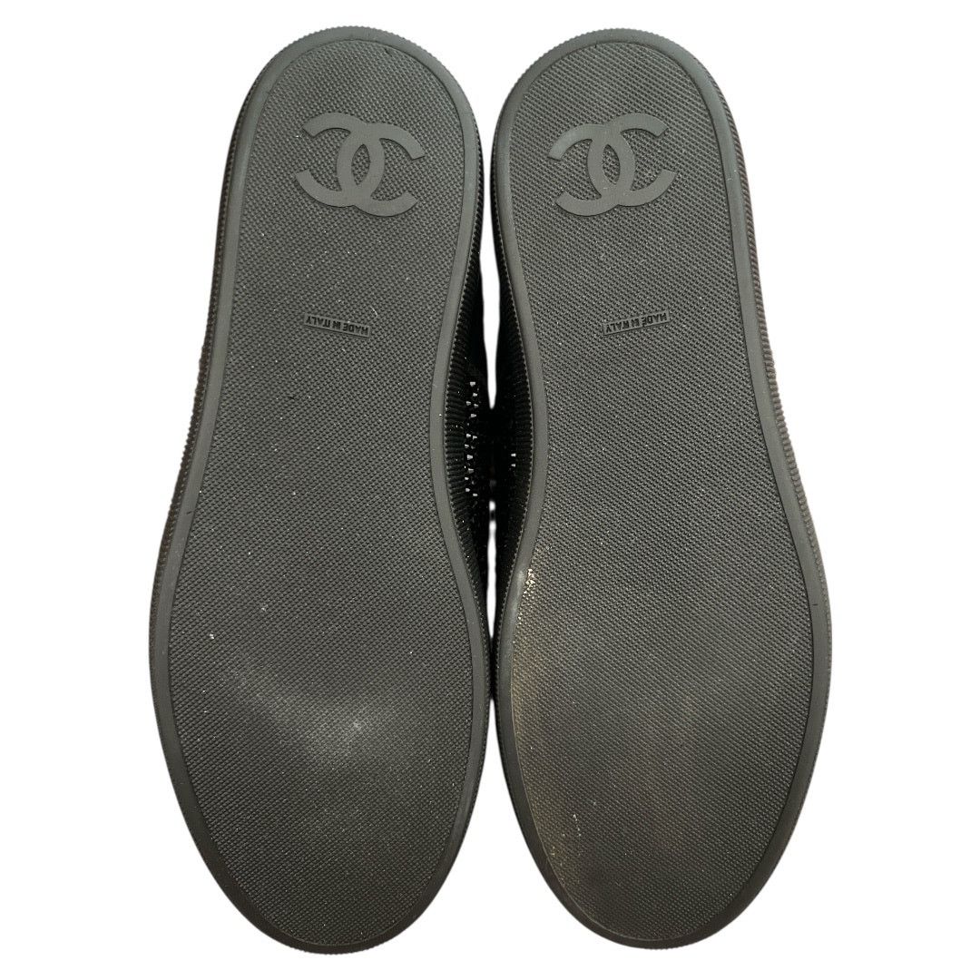 Chanel Chanel Black Quilted CC Logo Leather Sneakers, IT 39.5 Size US 9.5 / IT 39.5 - 6 Thumbnail