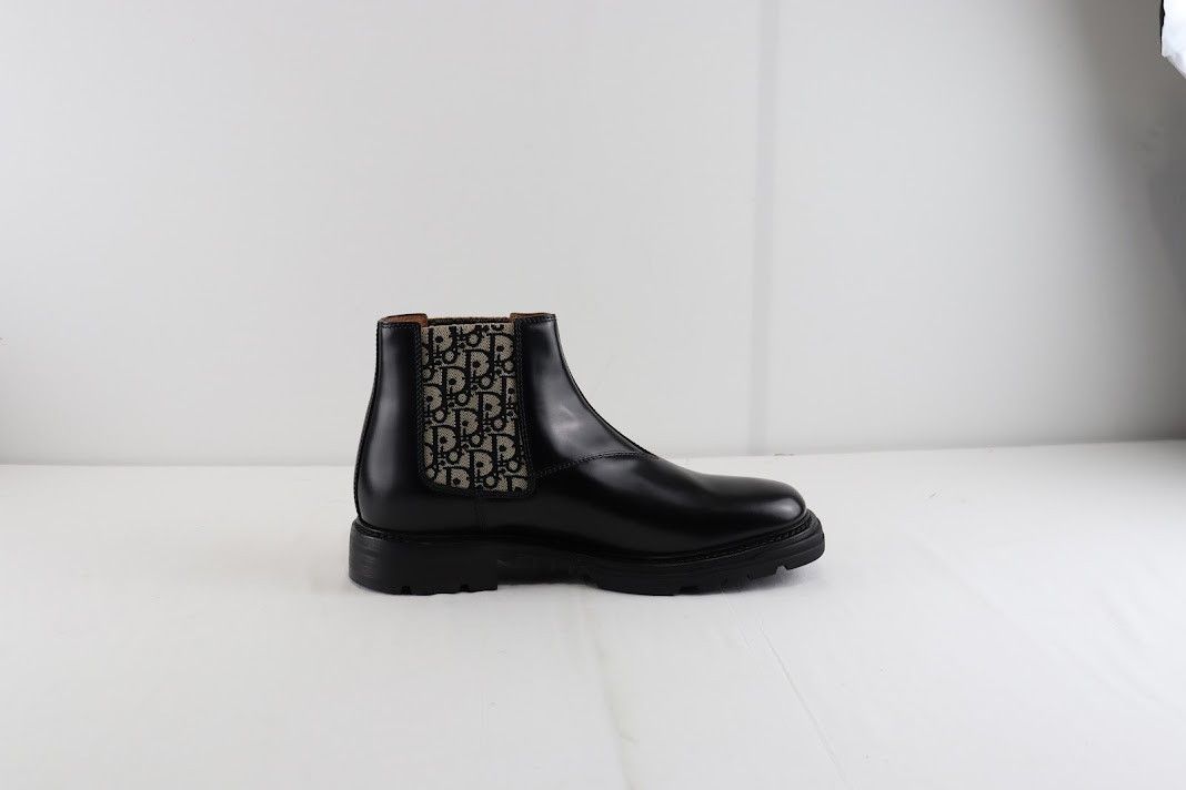 Dior o1rshd1 Expl Explorer Chelsea Boot Calf in Black/Beige Size US 12 / EU 45 - 5 Thumbnail