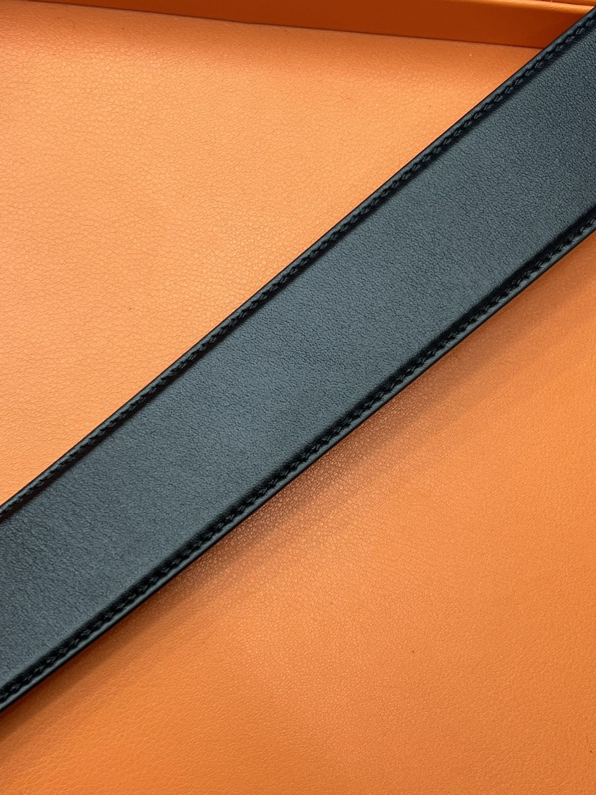 Gucci Gucci Reversible Leather Belt Size 40 - 6 Thumbnail