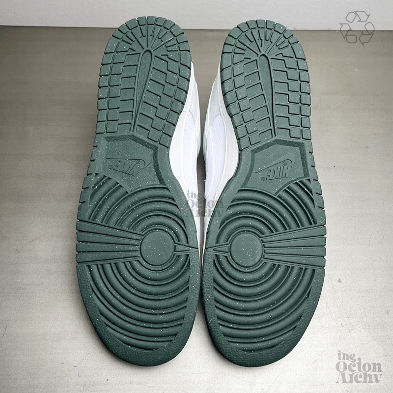 Nike Size 13 Nike Dunk Low SE Photon Dust Vintage Green Pre-Owned Size US 13 / EU 46 - 7 Thumbnail