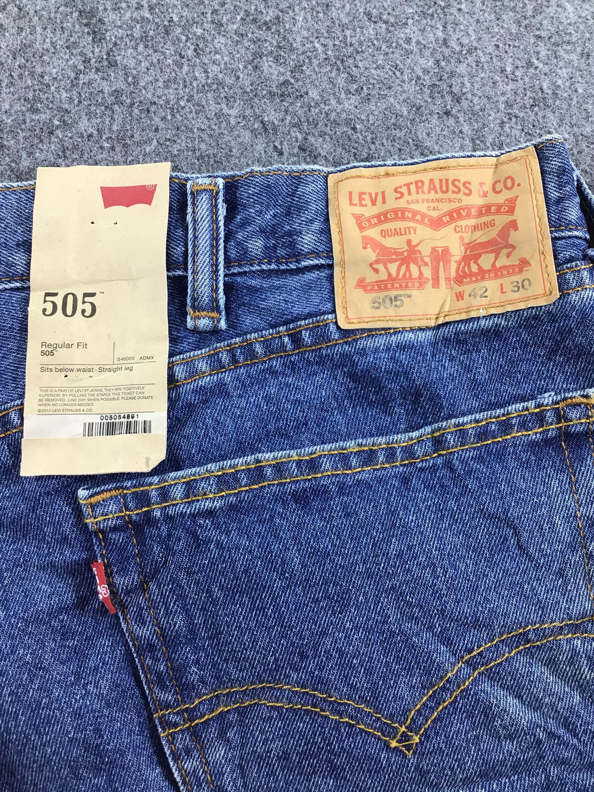 Levi's W45 NWT Vintage Levis 505 Jeans-J348 Size US 44 / EU 60 - 5 Thumbnail