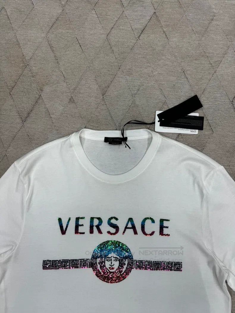 Versace Versace Heavy color sequin Medusa quilt T-shirt Size US L / EU 52-54 / 3 - 2 Thumbnail