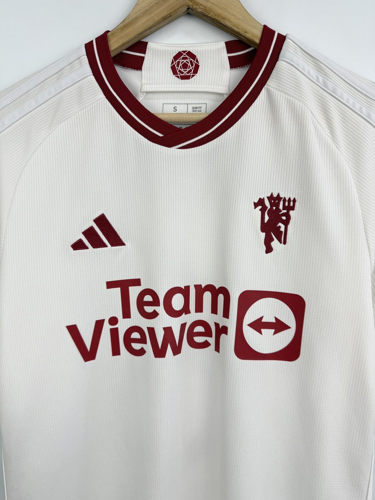 Adidas Y2K Adidas Lisandro Martinez Manchester United Soccer Jersey Size US S / EU 44-46 / 1 - 5 Thumbnail