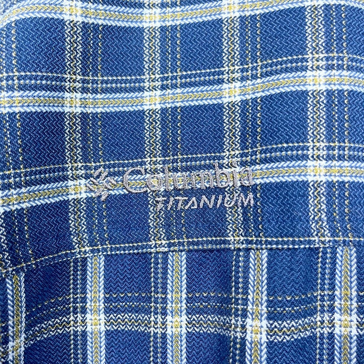 Columbia Columbia Titanium Long Sleeve Shirt Blue Plaid Mens Medium Size US M / EU 48-50 / 2 - 6 Thumbnail