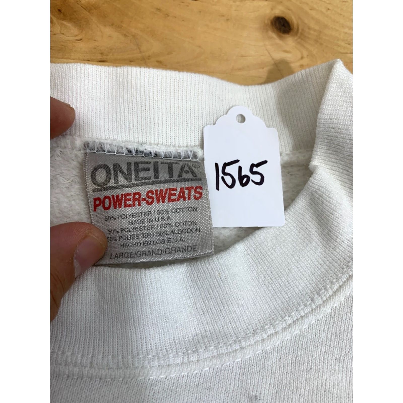 Vintage VINTAGE Oneita Sweater “My Favorite Things Has Wings” White Sweater L Cotton Blend 1990s Mens Womens Girls Boys? Size US L / EU 52-54 / 3 - 5 Thumbnail
