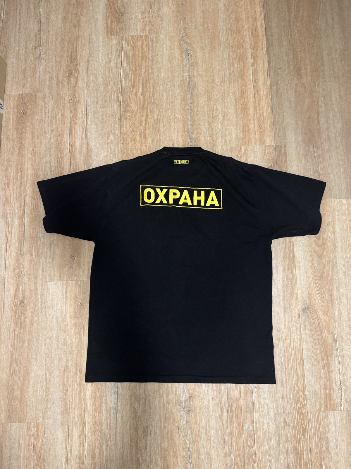 Vetements Vetements Security T-Shirt Size US L / EU 52-54 / 3 - 8 Thumbnail