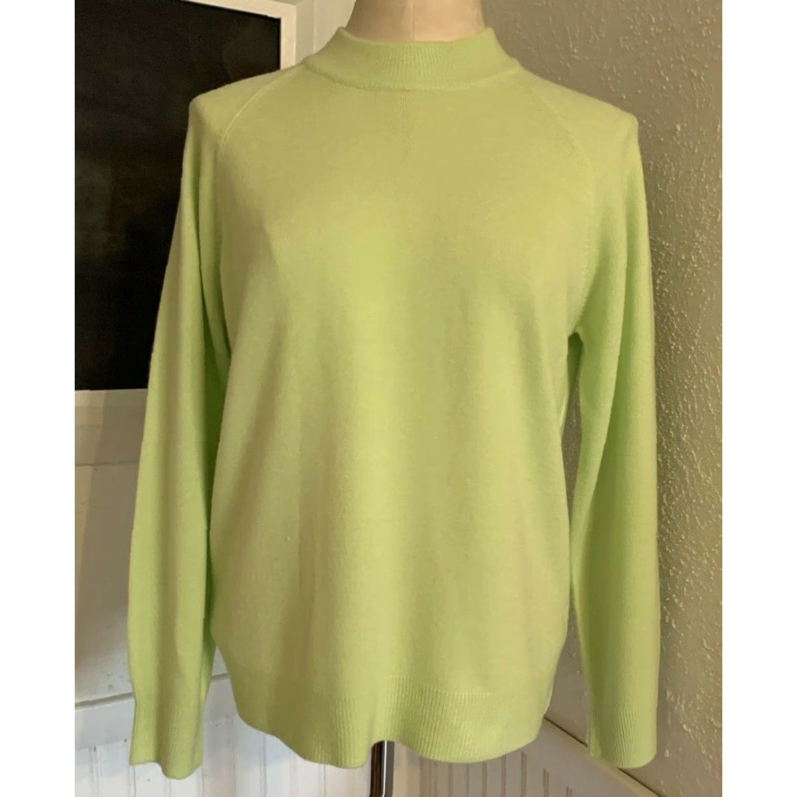 Vintage Draper's & Damon's Spring Green Women's Medium Sweater Mock Turtleneck Size M / US 6-8 / IT 42-44 - 2 Thumbnail
