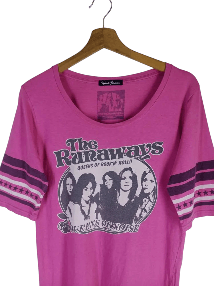 Hysteric Glamour Rare Vintage Hysteric Glamour X The Runaways Tshirt Size US S / EU 44-46 / 1 - 2 Thumbnail
